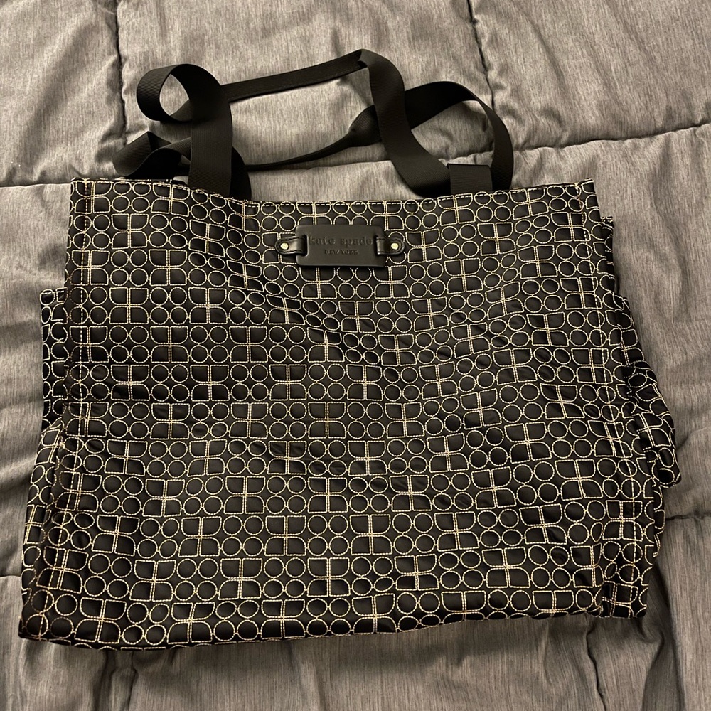Kate Spade Black and Cream Geometric Baby Bag